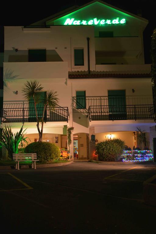 Residence Mare Verde Pietra Ligure Εξωτερικό φωτογραφία